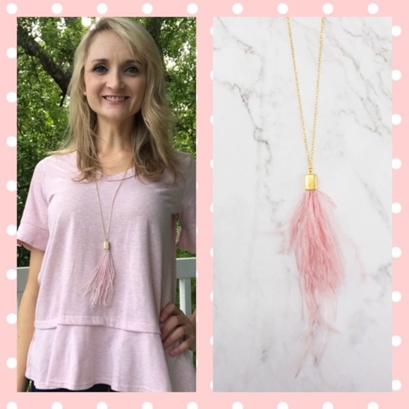 NWT Blush Pink Gold Long Delicate Feather Necklace - Picture 3 of 6